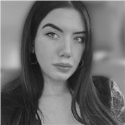 Profesor de italiano nativo, graduado con honores ofre clases de conversaciónes y lengua italiana. 
Mi metodología es practica con ejercicios y muchísimas conversaciones